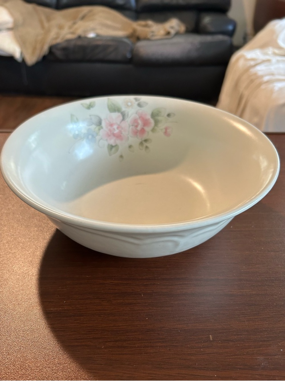 Vintage Phaltzgraff Tea Rose Stoneware Vegetable Bowl. 8.5”x2.75”. Oven Safe